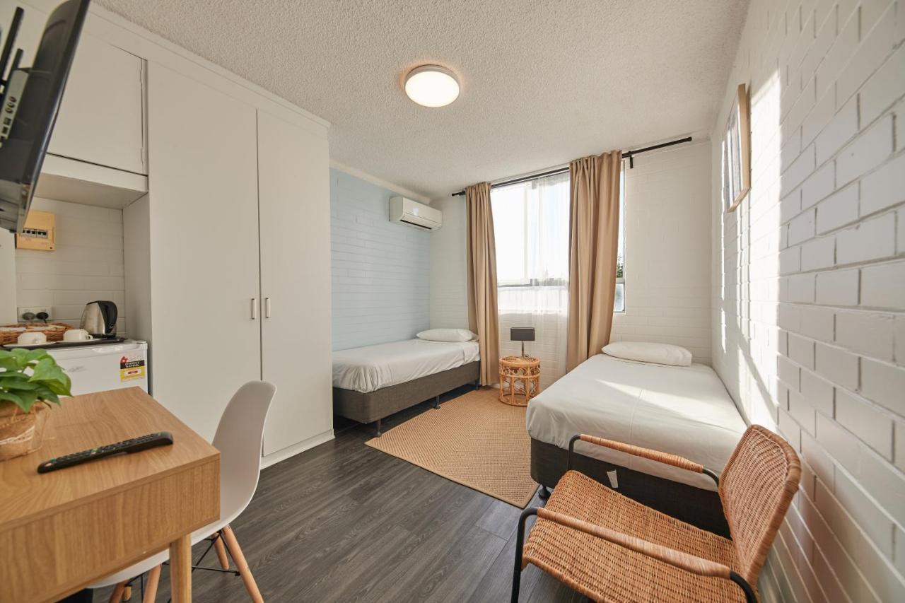 Twin Room,1248857791:JPEG