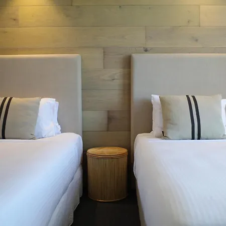 Crown Hotel Surry Hills-2