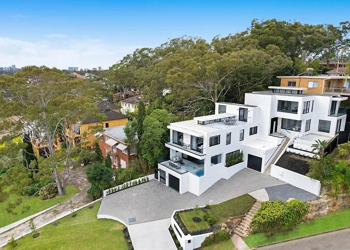 Luxury Waterside Home