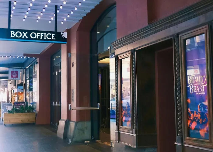 Airport Hotel: Metro Hotel Marlow Sydney Central