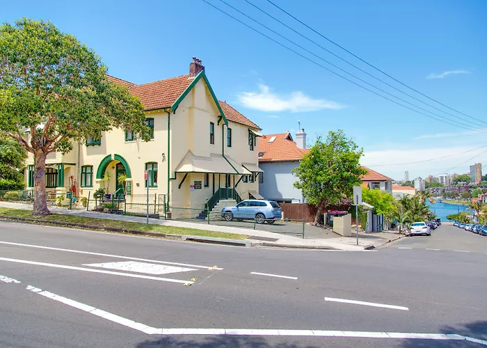 Motels Neutral Bay Lodge