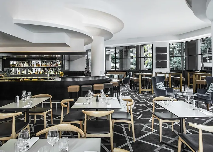 Romantic hotel: Mantra Parramatta